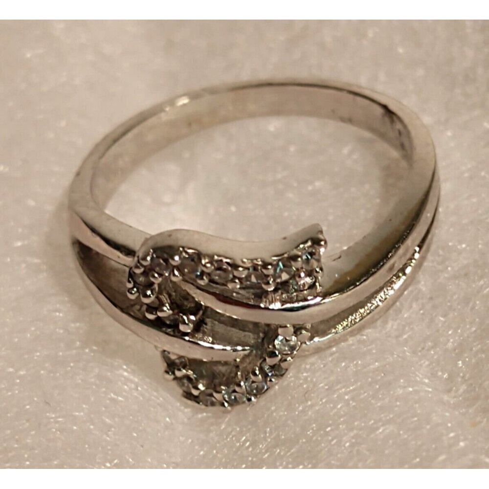 Sterling Silver 925 Women's Size 6 Ring Heart design with Cubic Zirconia  NEW